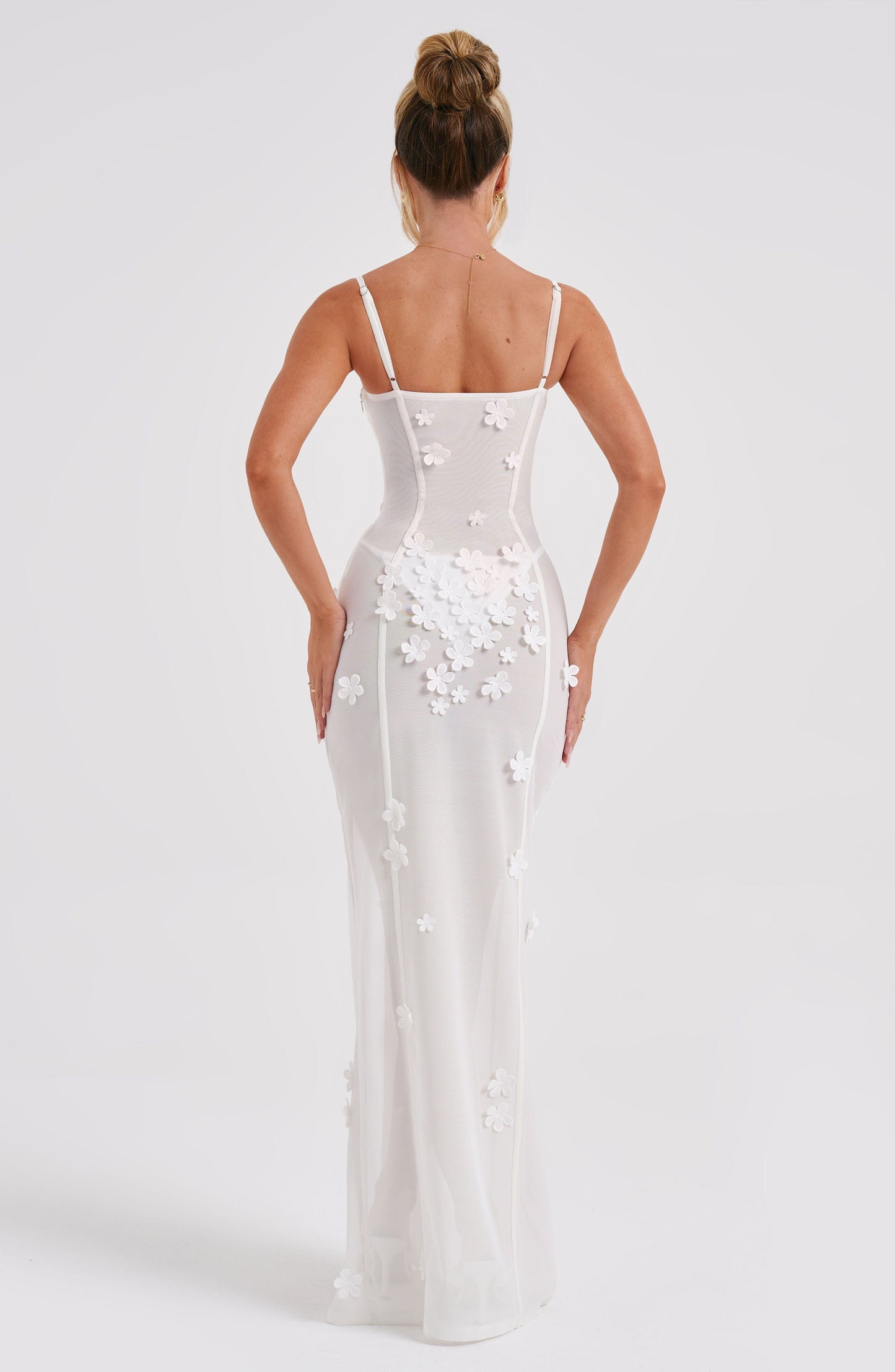 Abito Maxi Da Sera in Pizzo Bianco