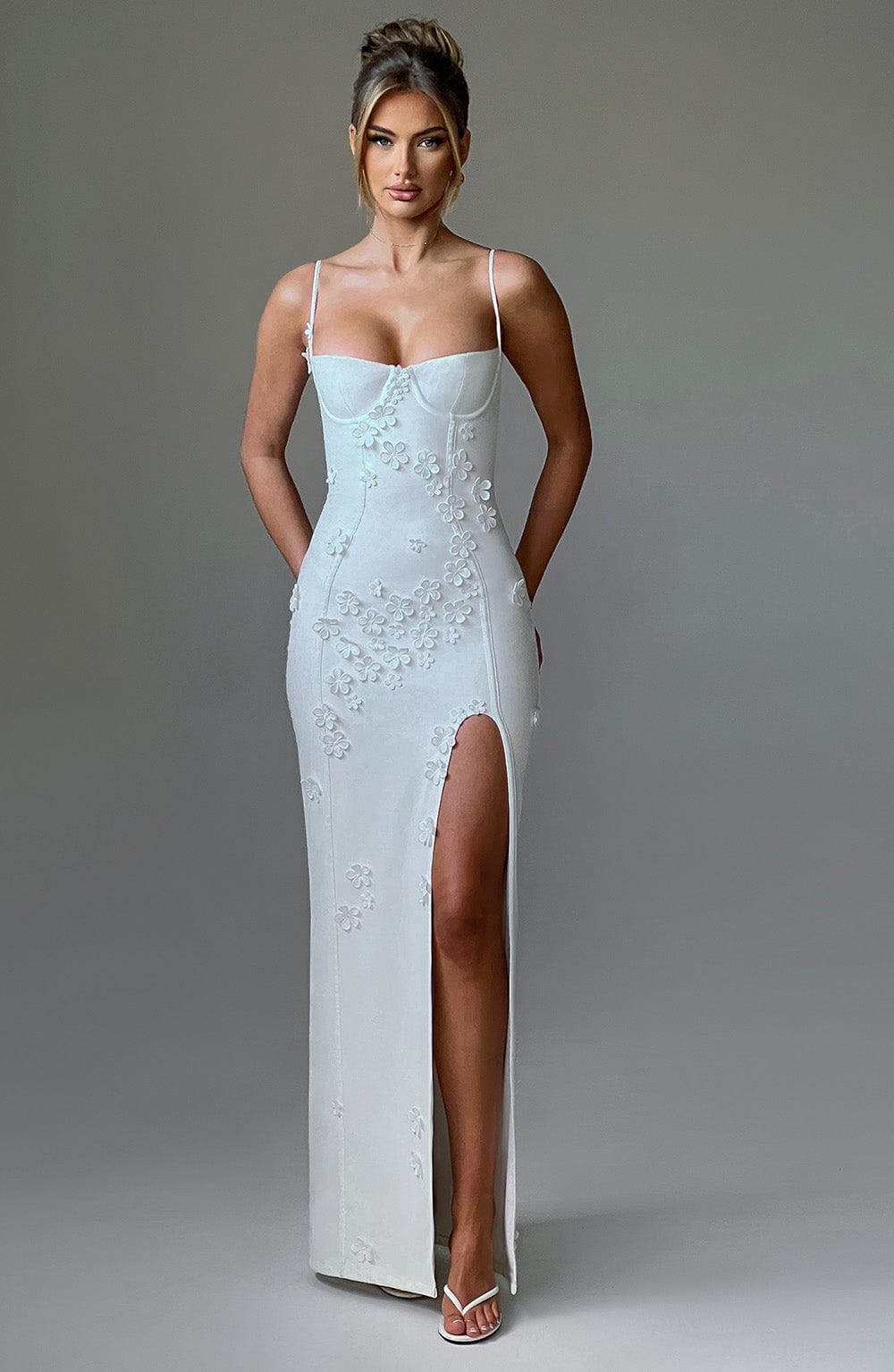 Abito Maxi in Pizzo