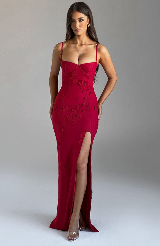 https://cdn.shopify.com/s/files/1/2060/7491/files/dalary-maxi-dress-red-dress-xs-babyboo-fashion-31389500997695.jpg?v=1748601937