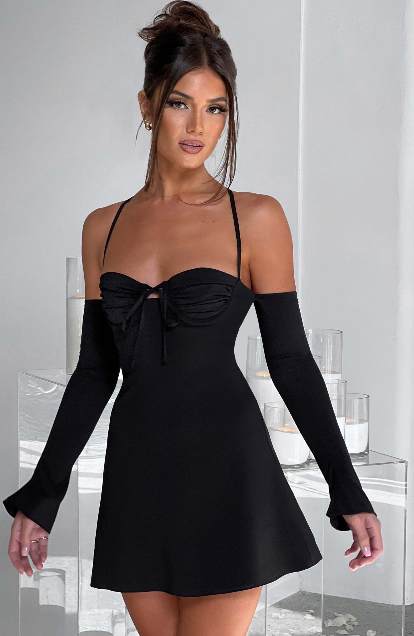 https://cdn.shopify.com/s/files/1/2060/7491/files/fiona-mini-dress-black-dress-xs-babyboo-fashion-30789374345279.jpg?v=1748604679