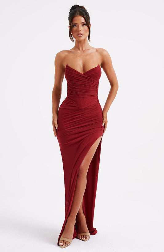 https://cdn.shopify.com/s/files/1/2060/7491/files/giovanna-maxi-dress-wine-dress-babyboo-fashion-31169774714943.jpg?v=1748602811