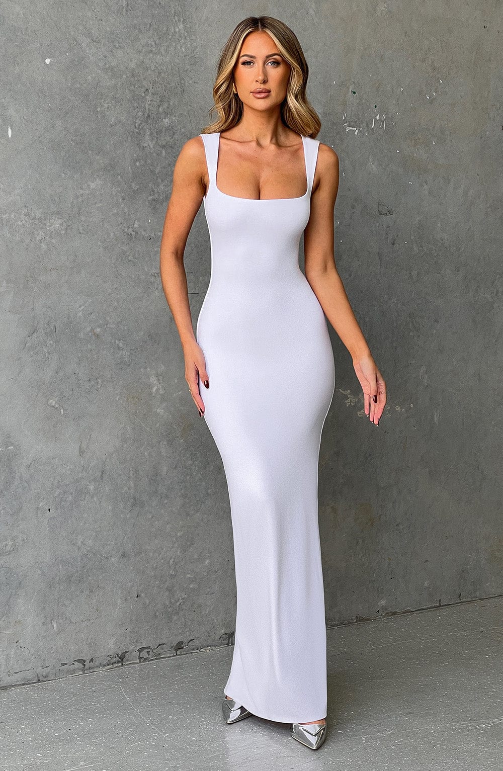 https://cdn.shopify.com/s/files/1/2060/7491/files/hadley-maxi-dress-white-dress-xs-babyboo-fashion-31338454515775.jpg?v=1748601896