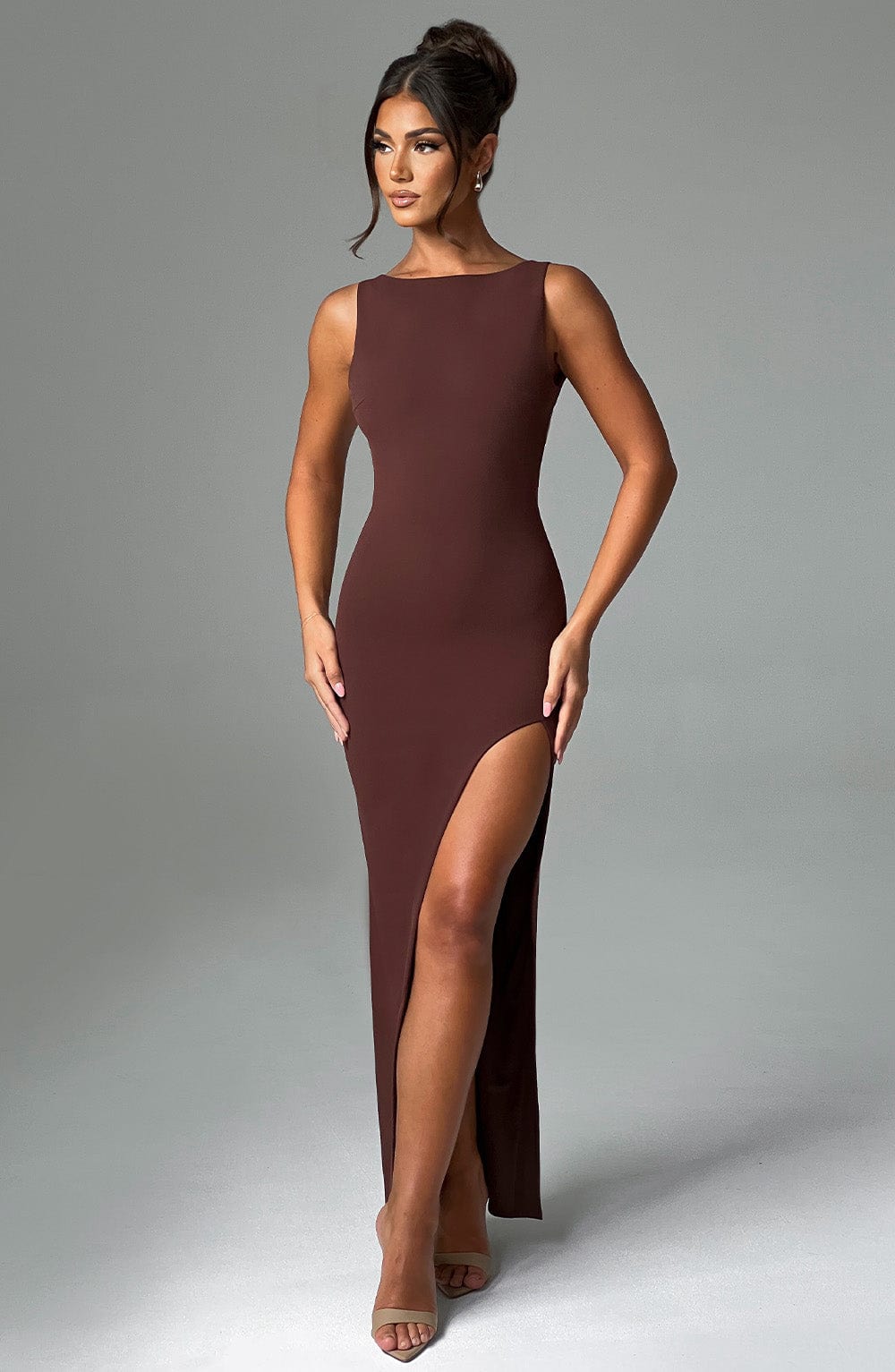 https://cdn.shopify.com/s/files/1/2060/7491/files/kassandra-maxi-dress-chocolate-dress-babyboo-fashion-31228866330687.jpg?v=1748602446