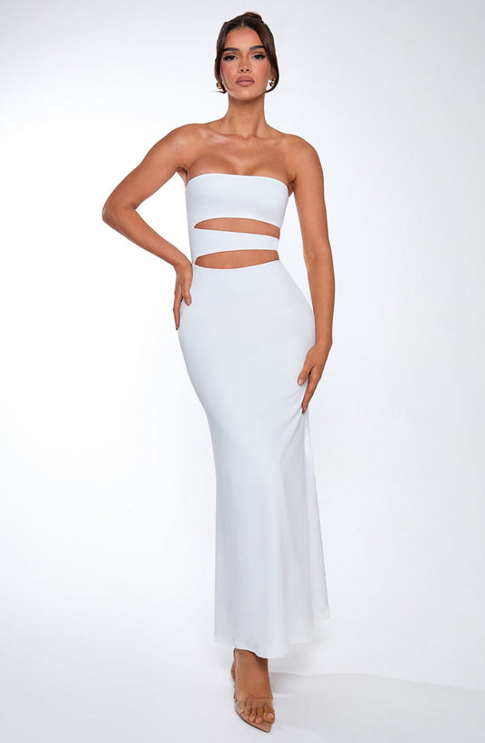 https://cdn.shopify.com/s/files/1/2060/7491/files/milia-maxi-dress-white-dress-xs-babyboo-fashion-32288248856639.jpg?v=1748601497