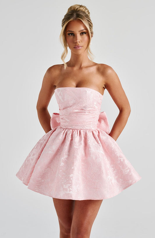 https://cdn.shopify.com/s/files/1/2060/7491/files/salome-mini-dress-blush-dress-xs-babyboo-fashion-32859976630335.jpg?v=1748600256