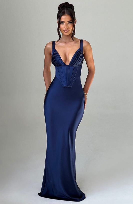 https://cdn.shopify.com/s/files/1/2060/7491/files/shae-maxi-dress-navy-dress-xs-babyboo-fashion-31762018467903.jpg?v=1748601646