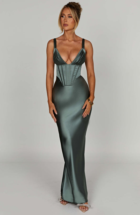 https://cdn.shopify.com/s/files/1/2060/7491/files/shae-maxi-dress-sage-dress-xs-babyboo-fashion-30819169632319.jpg?v=1748604130