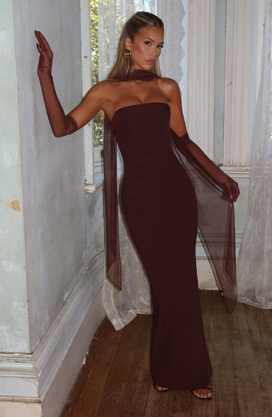 https://cdn.shopify.com/s/files/1/2060/7491/files/yulia-maxi-dress-plum-brown-dress-babyboo-fashion-1149997849.jpg?v=1748599889