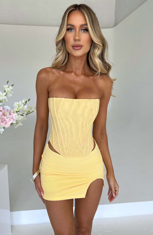 https://cdn.shopify.com/s/files/1/2060/7491/products/alina-mini-skirt-lemon-skirt-xs-babyboo-fashion-30087974158399.jpg?v=1748605430
