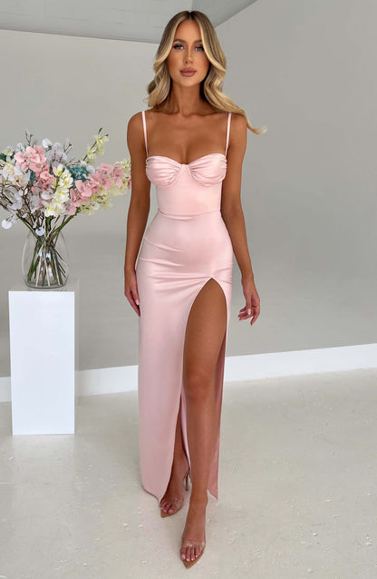 Abito da sera in rosa