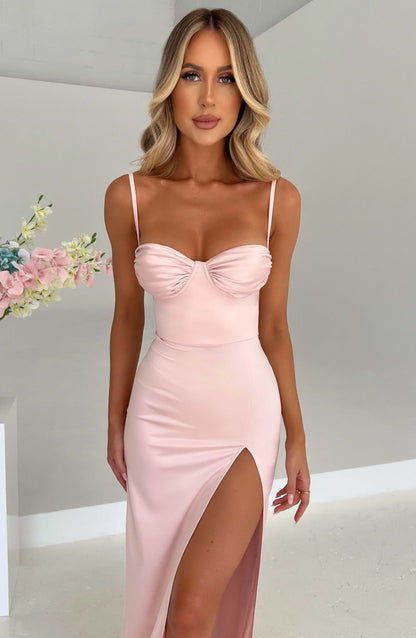 Abito da sera in rosa