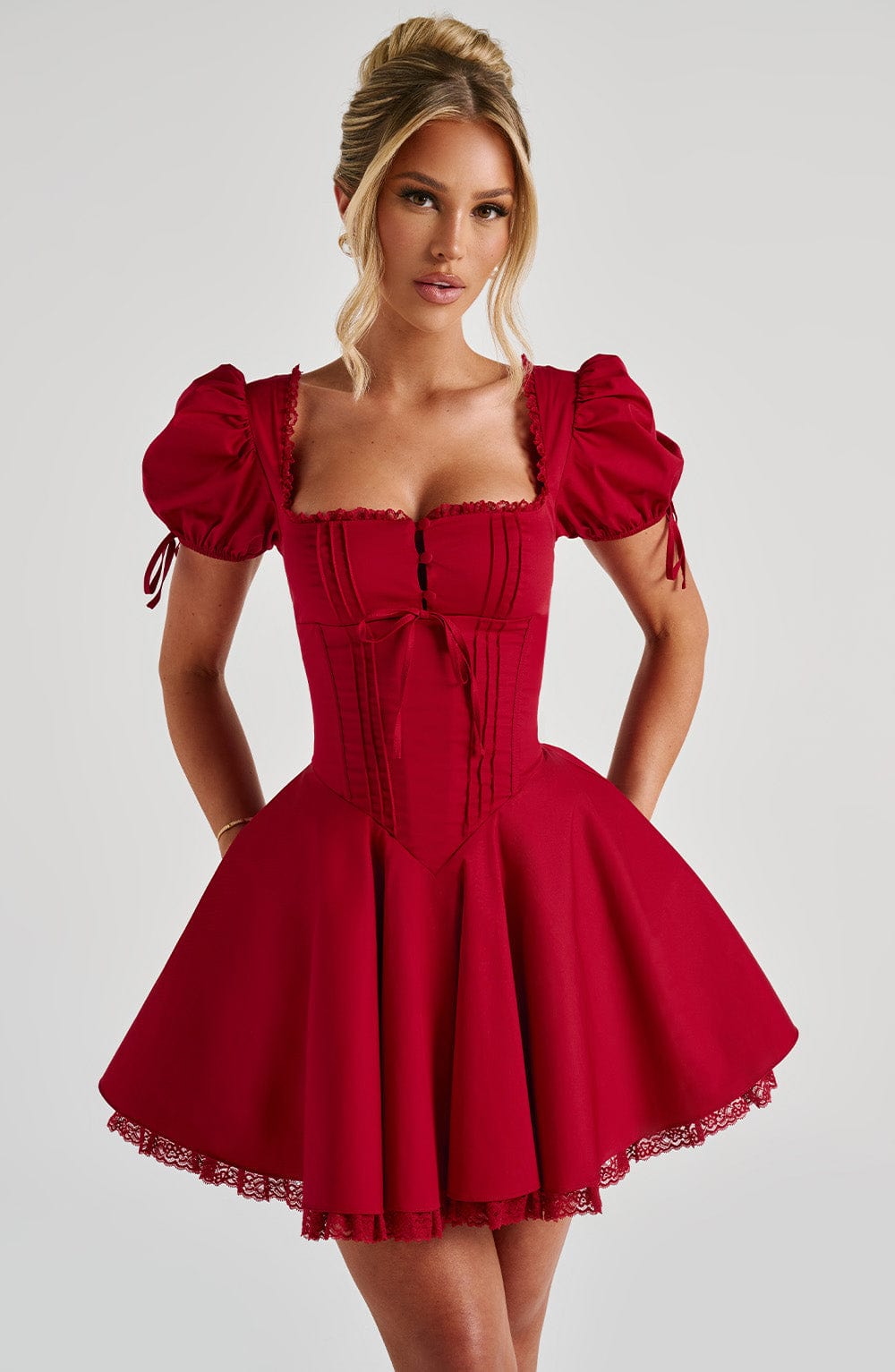 https://cdn.shopify.com/s/files/1/2060/7491/files/annie-mini-dress-red-dress-xs-babyboo-fashion-32859981185087.jpg?v=1748600277