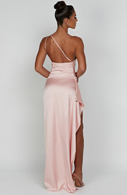 Ariel Abito da Sera Rosa