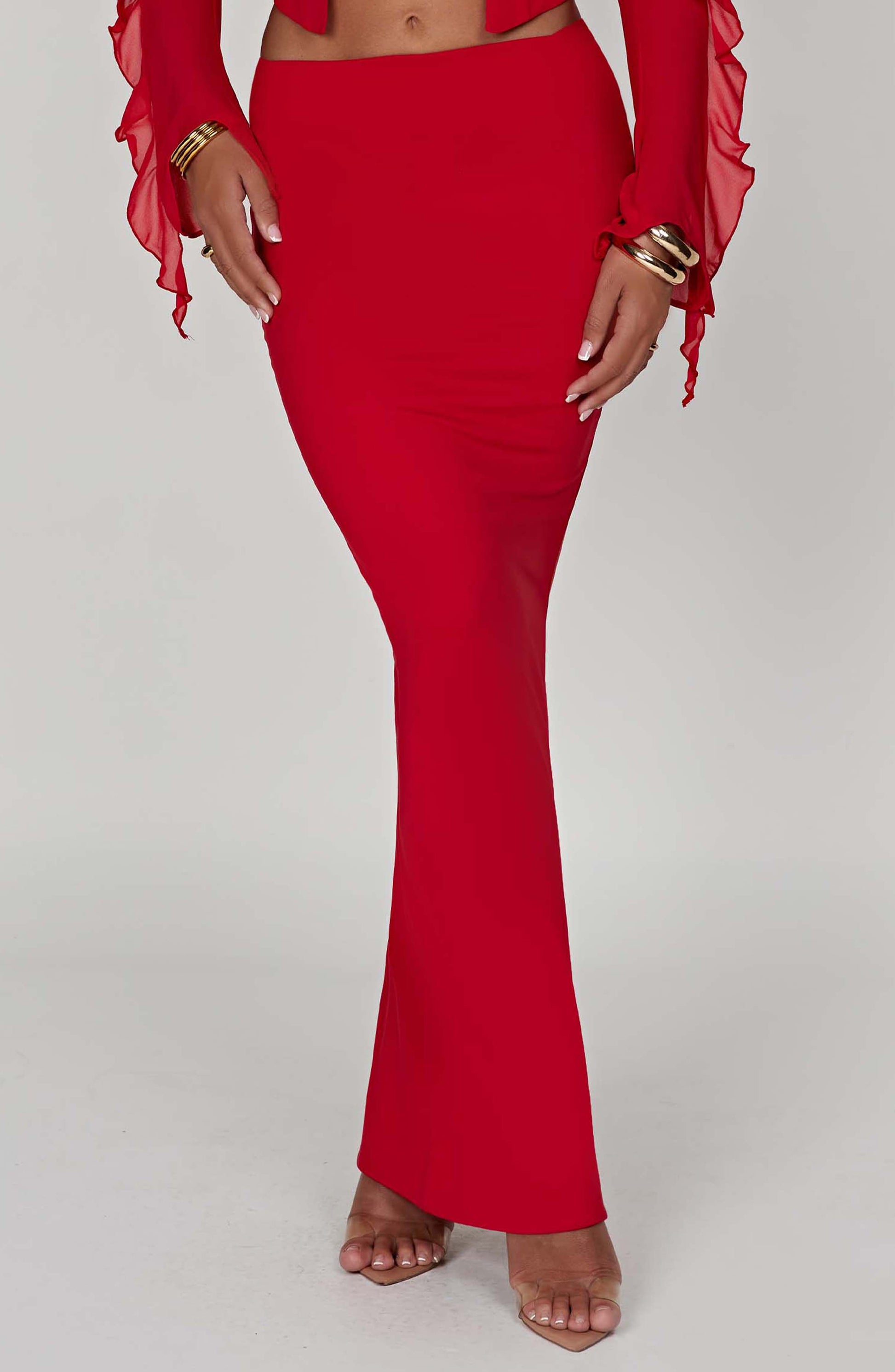https://cdn.shopify.com/s/files/1/2060/7491/files/astrid-maxi-skirt-red-skirt-xs-babyboo-fashion-30759445889087.jpg?v=1748604571