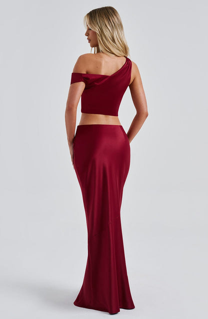 Top Burgundy Luxury Audra