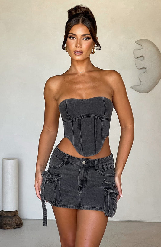 https://cdn.shopify.com/s/files/1/2060/7491/files/billie-mini-skirt-black-wash-skirt-babyboo-fashion-31311849848895.jpg?v=1748602238