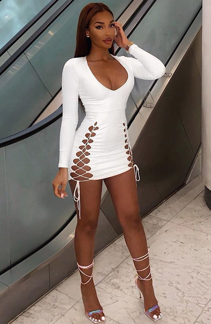 https://cdn.shopify.com/s/files/1/2060/7491/products/candy-mini-dress-white-dress-xs-babyboo-fashion-14127648014399.jpg?v=1748607435