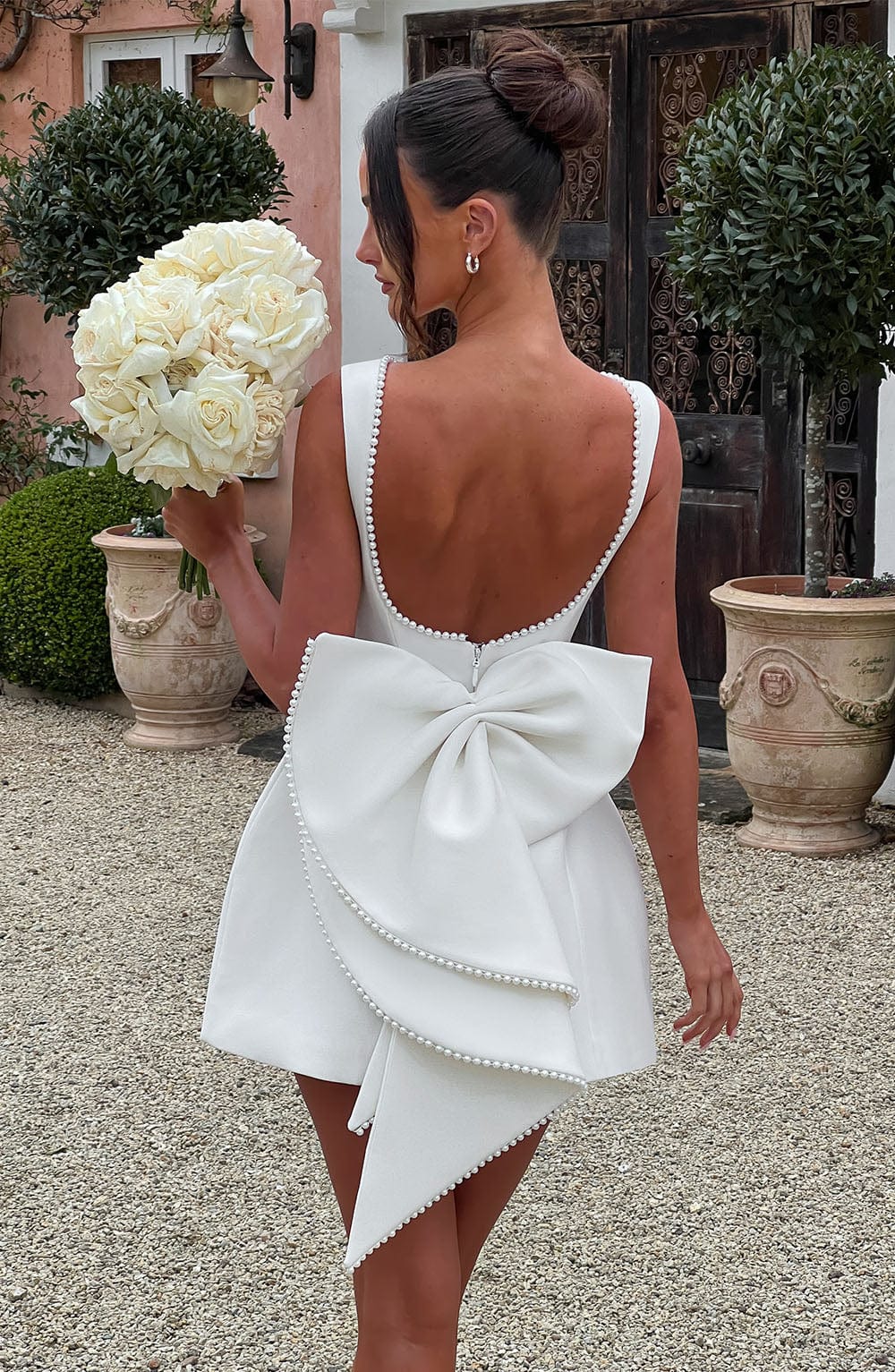https://cdn.shopify.com/s/files/1/2060/7491/files/carrie-mini-dress-ivory-dress-xs-babyboo-fashion-32087921786943.jpg?v=1748601189
