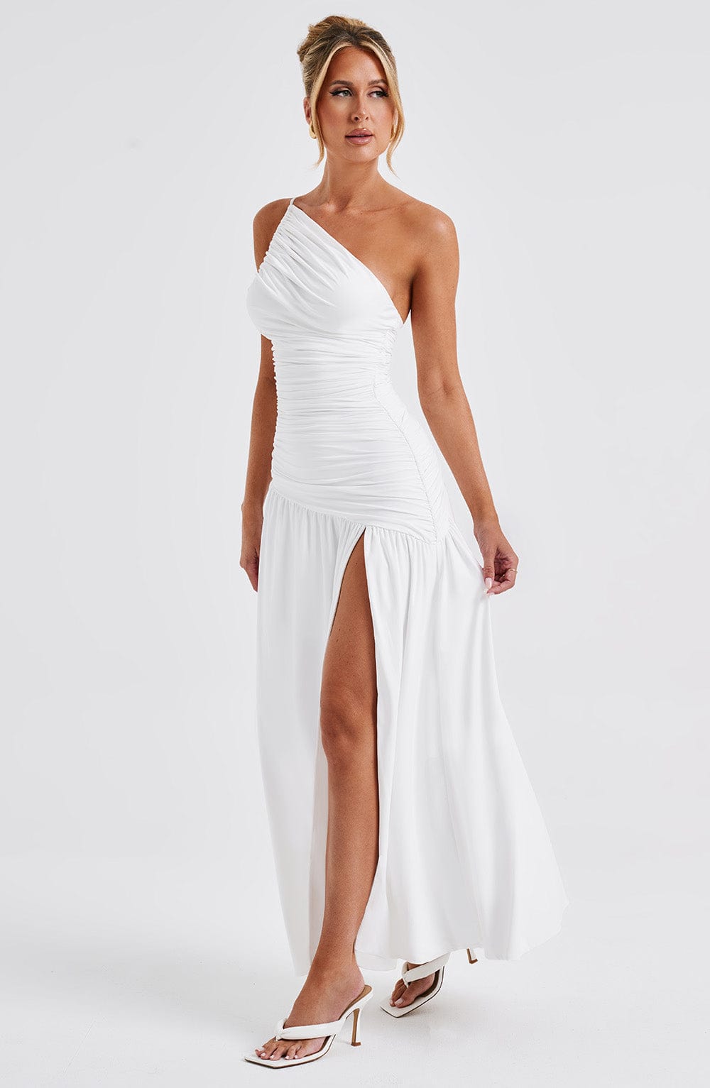 Claudia Maxi Abito Bianco