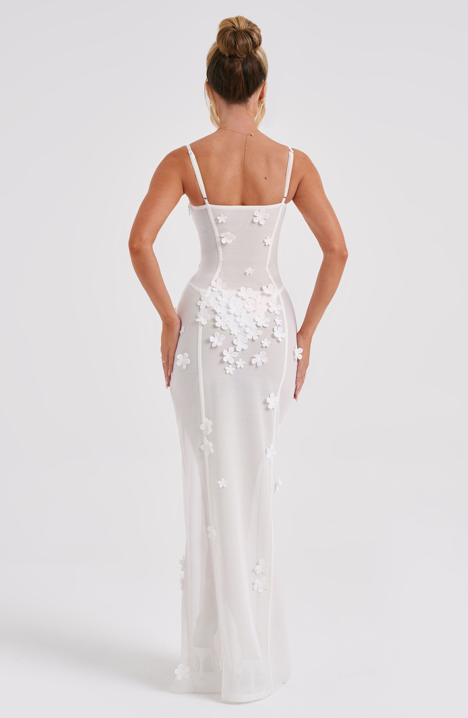Abito Maxi Da Sera in Pizzo Bianco