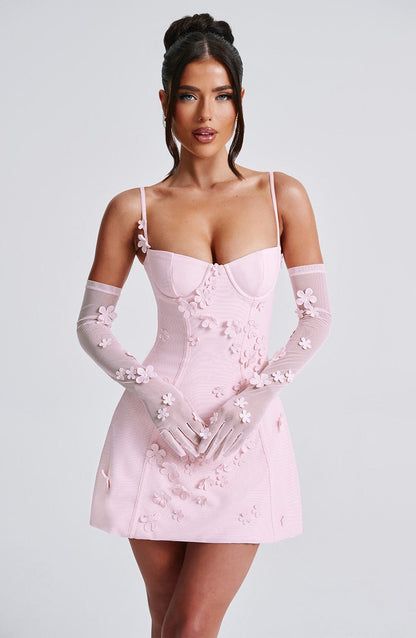 Abito da donna in mesh rosa