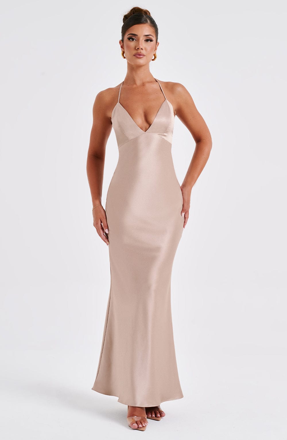 https://cdn.shopify.com/s/files/1/2060/7491/files/delphine-maxi-dress-champagne-dress-babyboo-fashion-31271804076095.jpg?v=1748602297