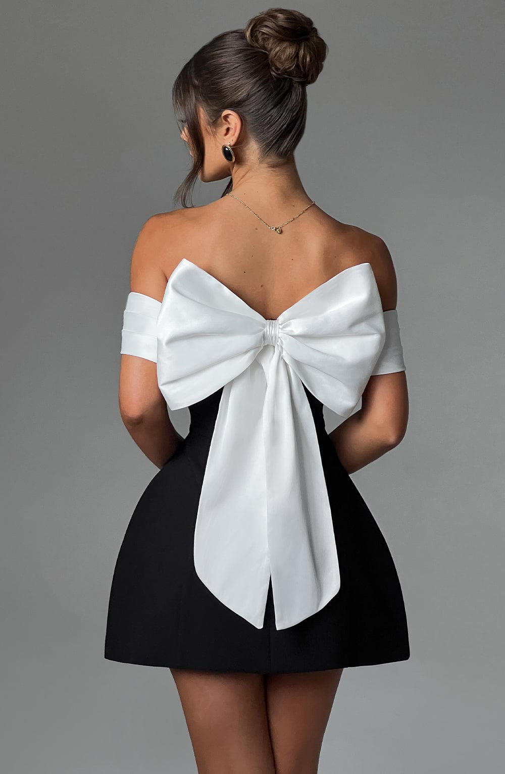 Abito da donna Delta mini nero/bianco