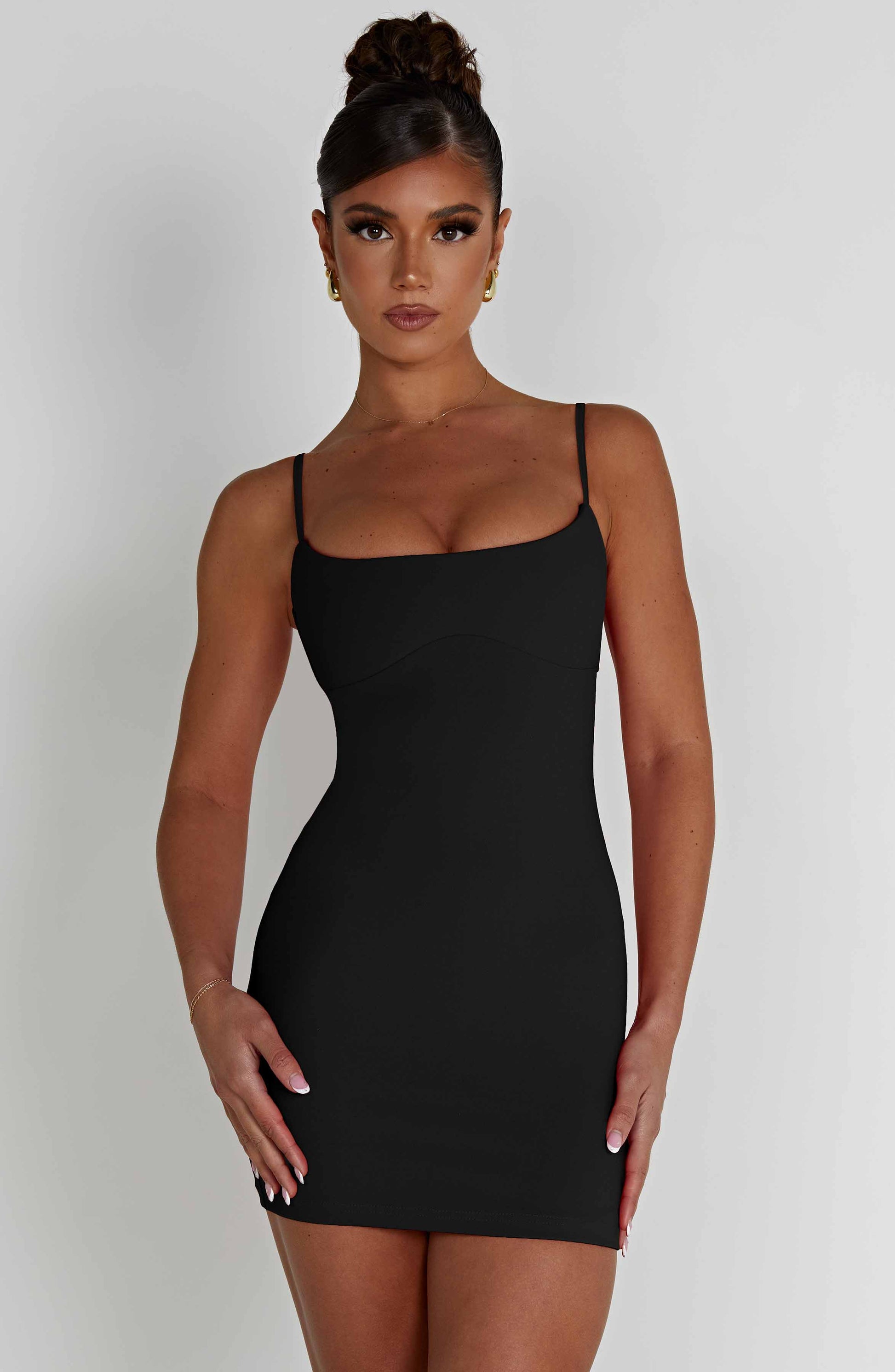 https://cdn.shopify.com/s/files/1/2060/7491/files/estee-mini-dress-black-dress-xs-babyboo-fashion-30879770017855.jpg?v=1748604090