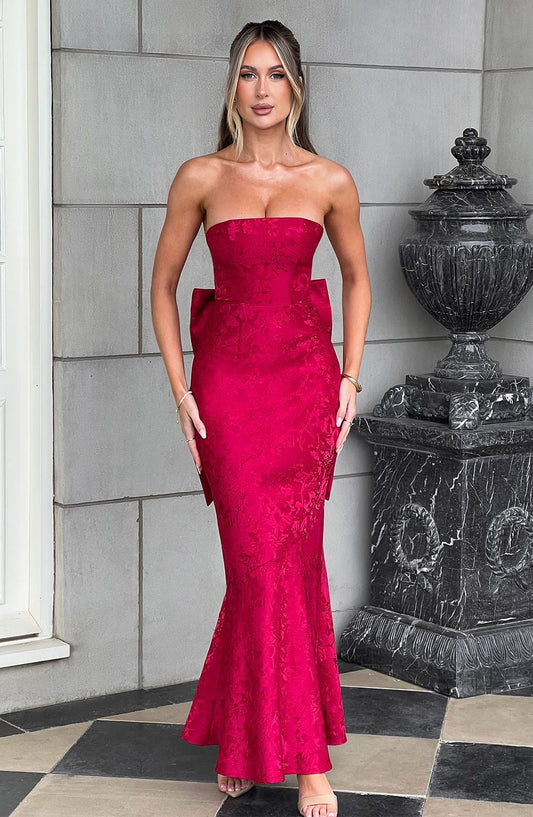 https://cdn.shopify.com/s/files/1/2060/7491/files/felicity-maxi-dress-red-dress-xs-babyboo-fashion-31827860717631.jpg?v=1748601530