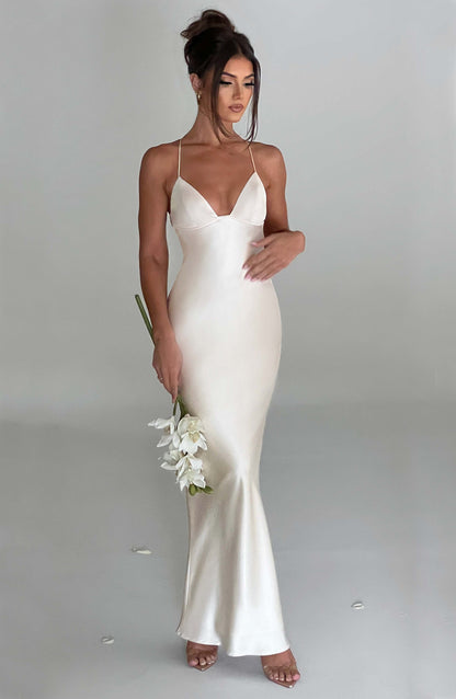 https://cdn.shopify.com/s/files/1/2060/7491/files/fenty-maxi-dress-ivory-dress-xs-babyboo-fashion-30789306908735.jpg?v=1748604501