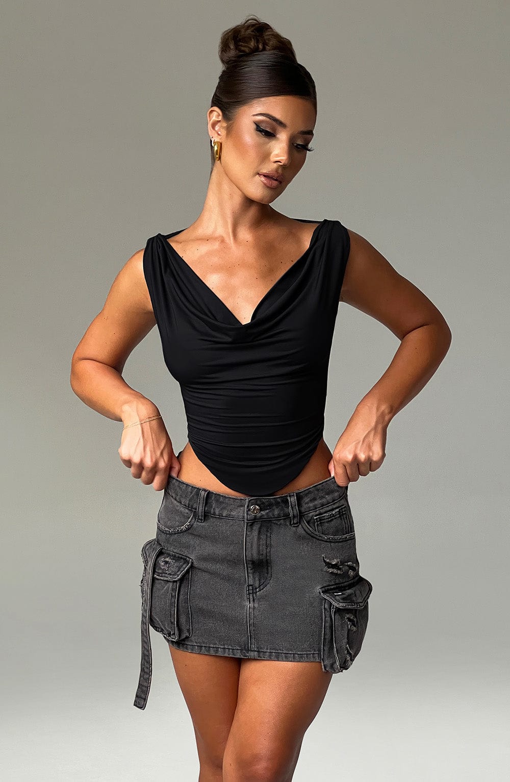Maglia donna in seta nera