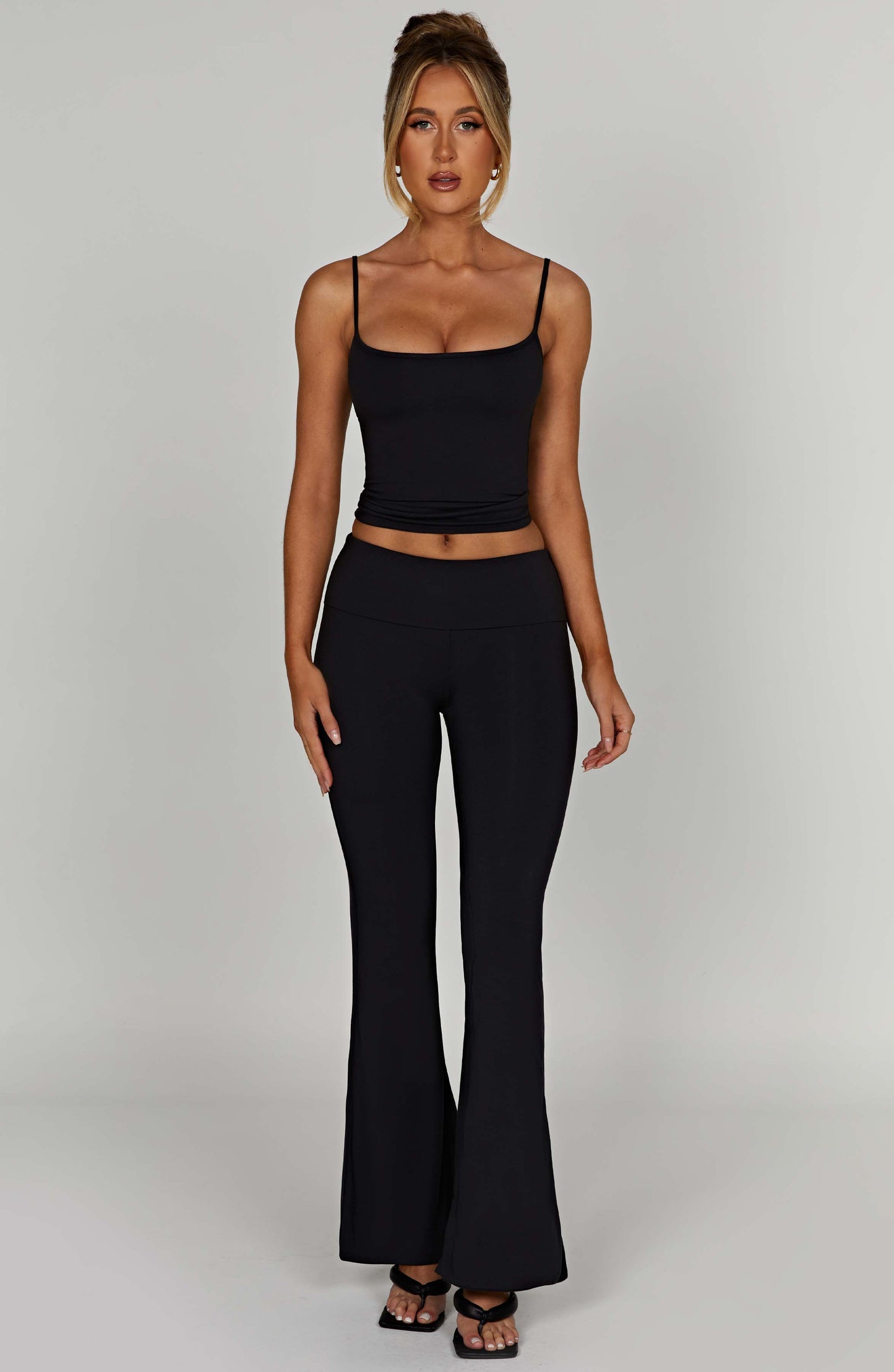 https://cdn.shopify.com/s/files/1/2060/7491/files/heidi-pant-black-pants-xs-babyboo-fashion-30807469162559.jpg?v=1748604334