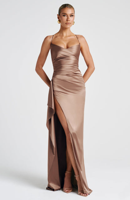 https://cdn.shopify.com/s/files/1/2060/7491/files/helen-maxi-dress-hazel-dress-babyboo-fashion-1144424801.jpg?v=1748600011