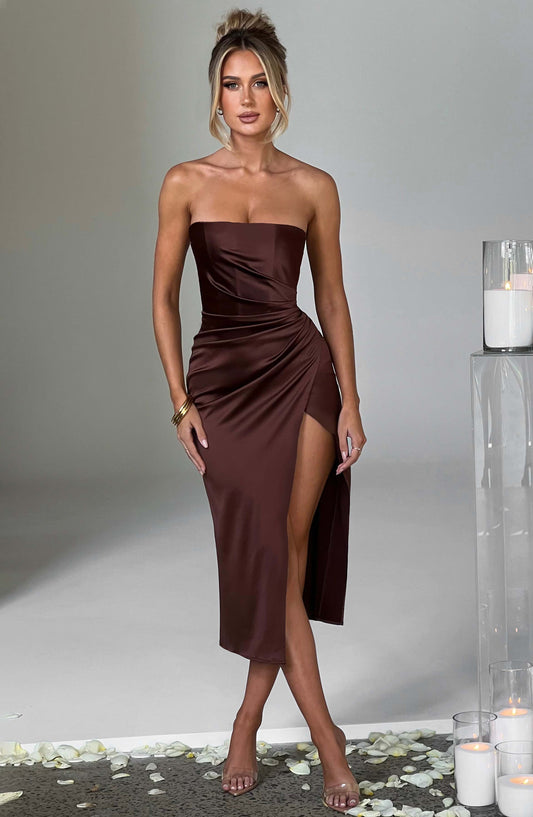 https://cdn.shopify.com/s/files/1/2060/7491/files/inez-midi-dress-chocolate-dress-xs-babyboo-fashion-30795540955199.jpg?v=1748604478