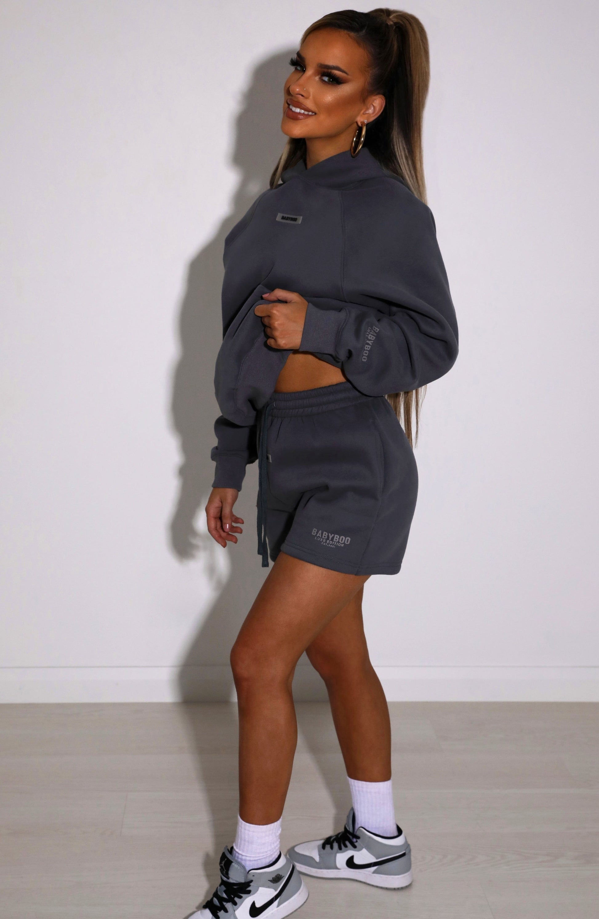 Ivy Luxe Felpa Charcoal