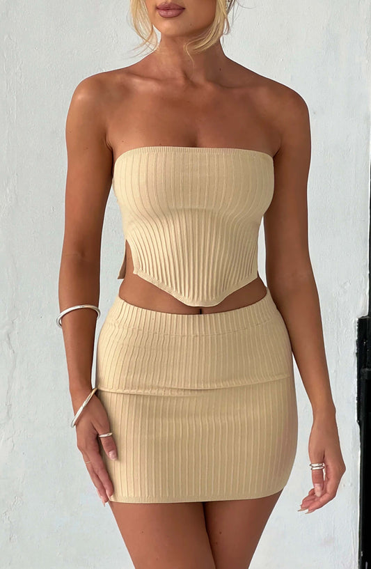 https://cdn.shopify.com/s/files/1/2060/7491/products/jaz-top-beige-tops-xs-babyboo-fashion-30661023531071.jpg?v=1748605139