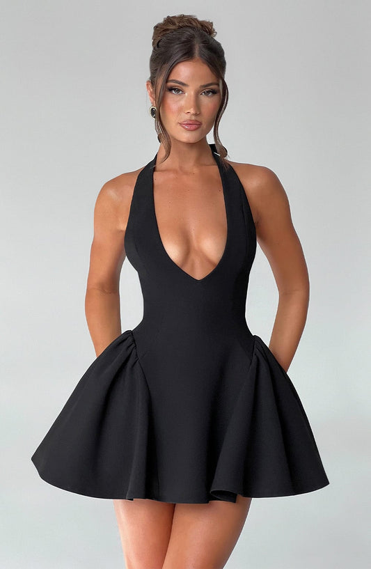 https://cdn.shopify.com/s/files/1/2060/7491/files/joanne-playsuit-black-playsuit-xs-babyboo-fashion-32422747832383.jpg?v=1748600817