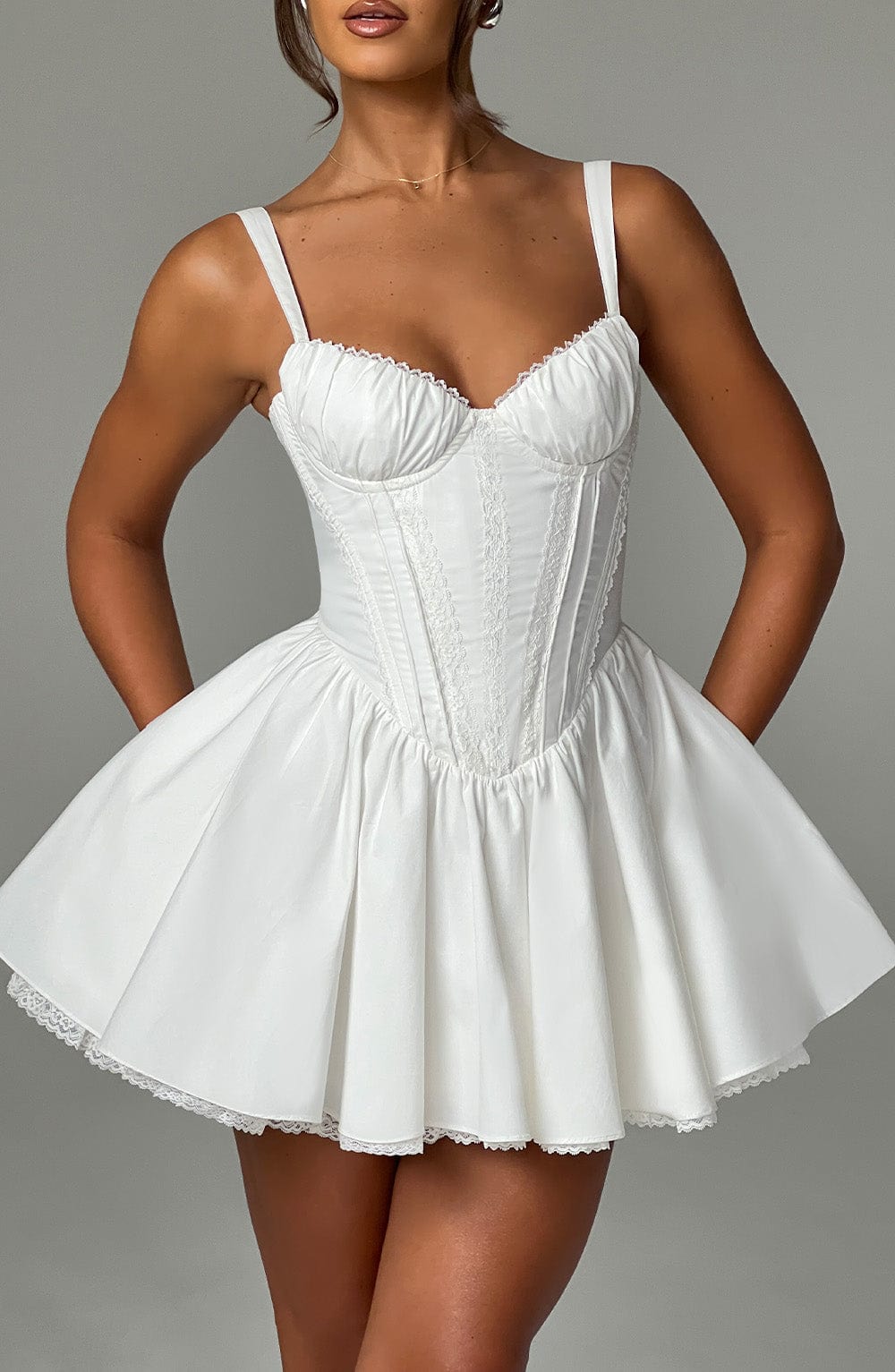 Abito da sera bianco mini