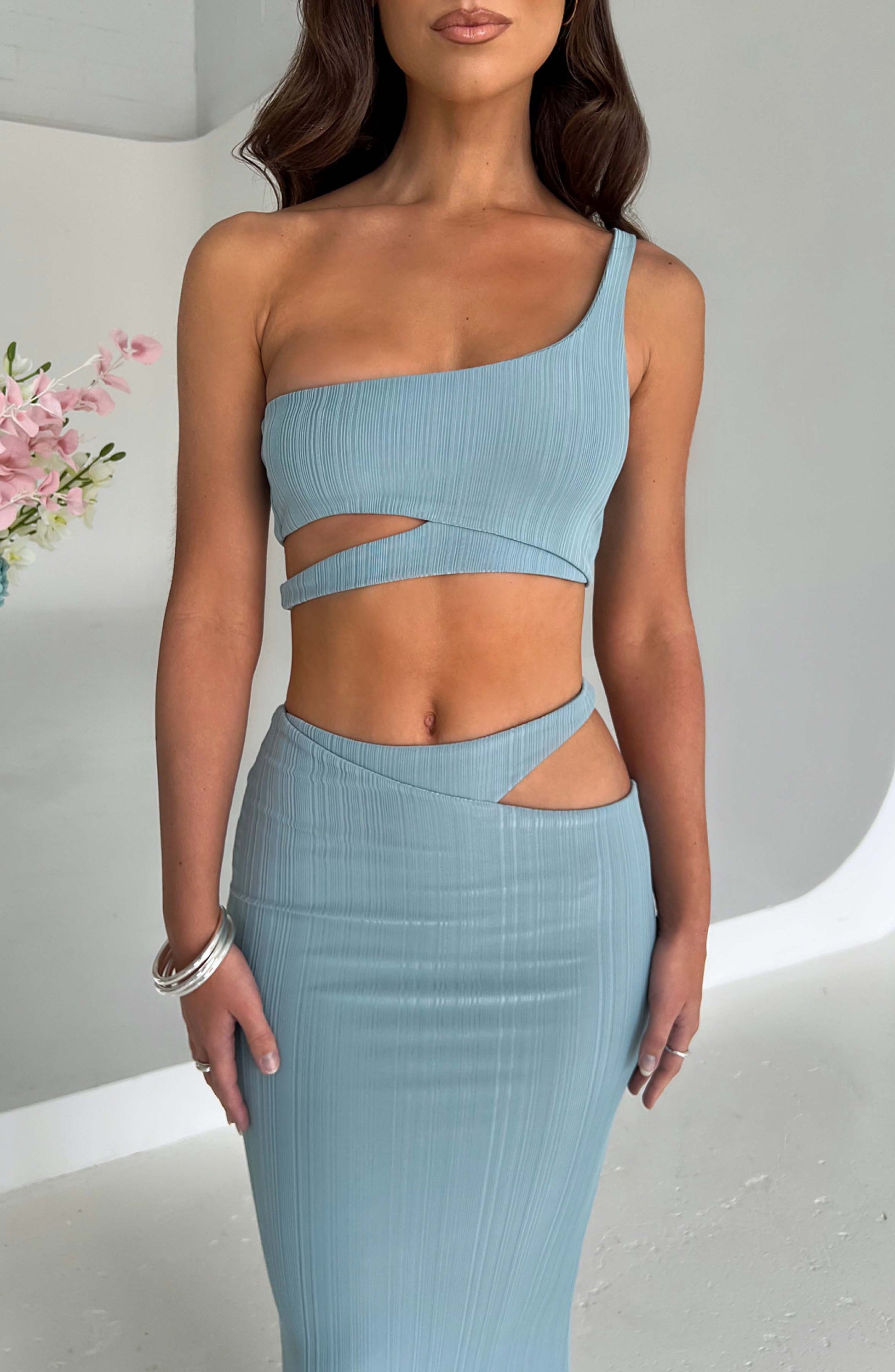 Top di moda Kaela Steel