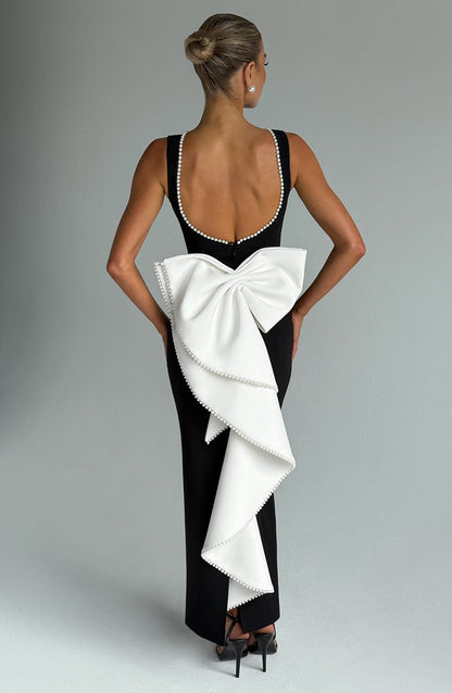 https://cdn.shopify.com/s/files/1/2060/7491/files/lana-midaxi-black-white-dress-babyboo-fashion-1112467862.jpg?v=1748600092
