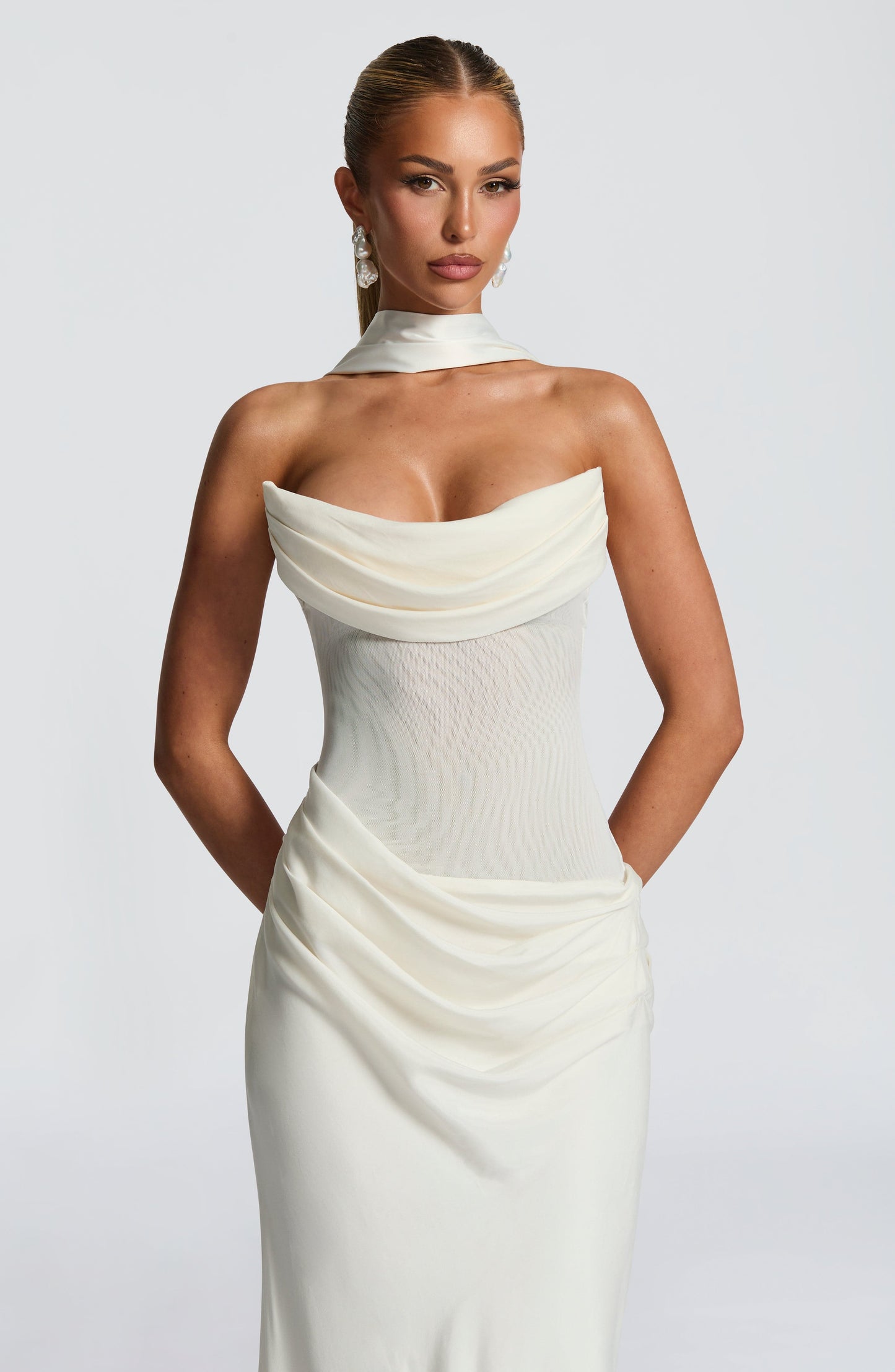 Liora Maxi Dress in Avorio