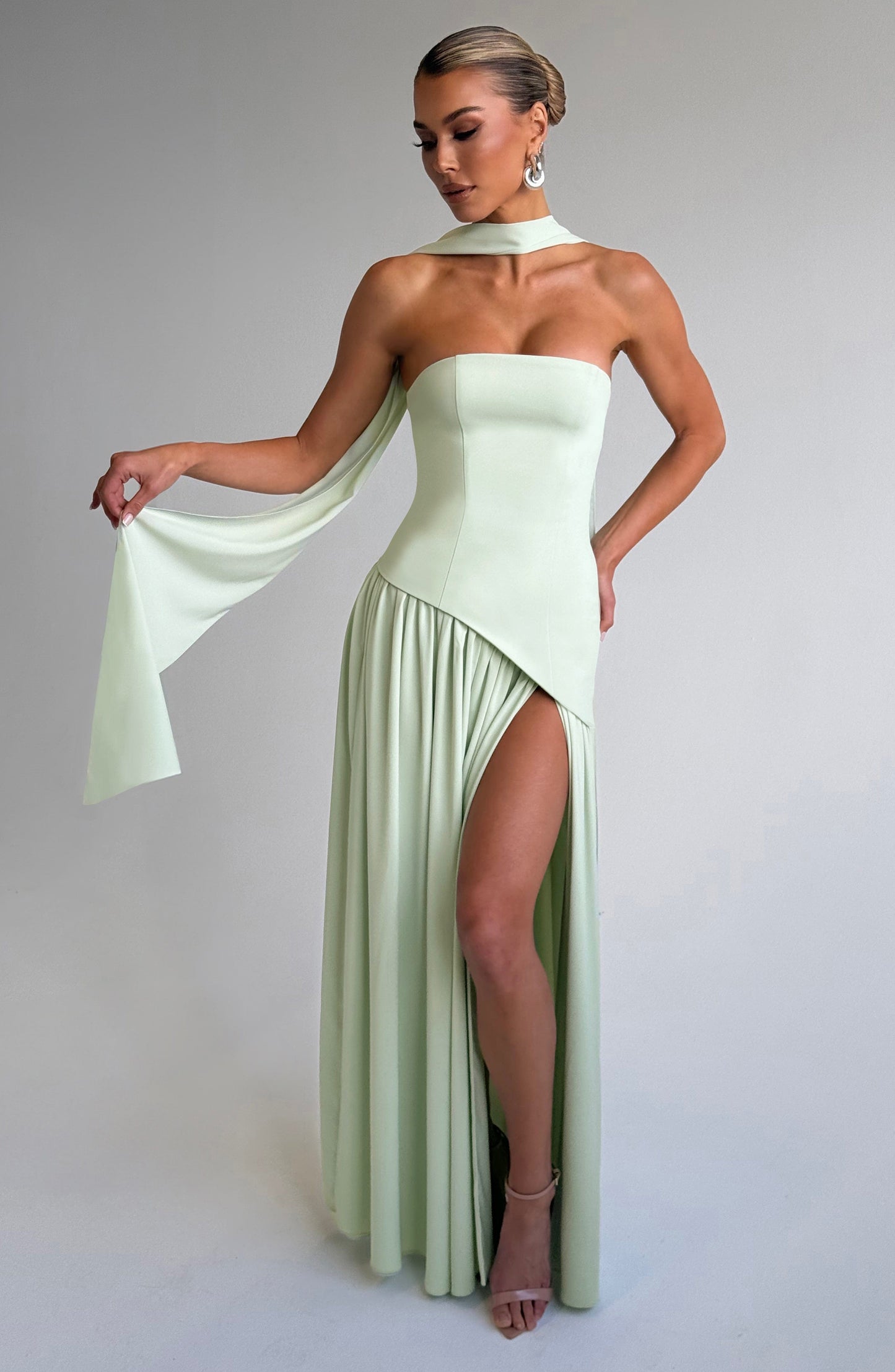 Maliyah Maxi Abito da Sera Verde