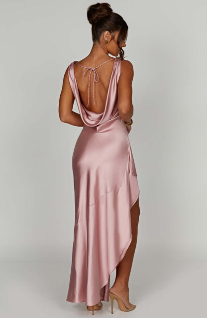 Abito da sera in seta blush