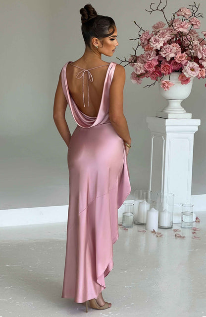 Abito da sera in seta blush