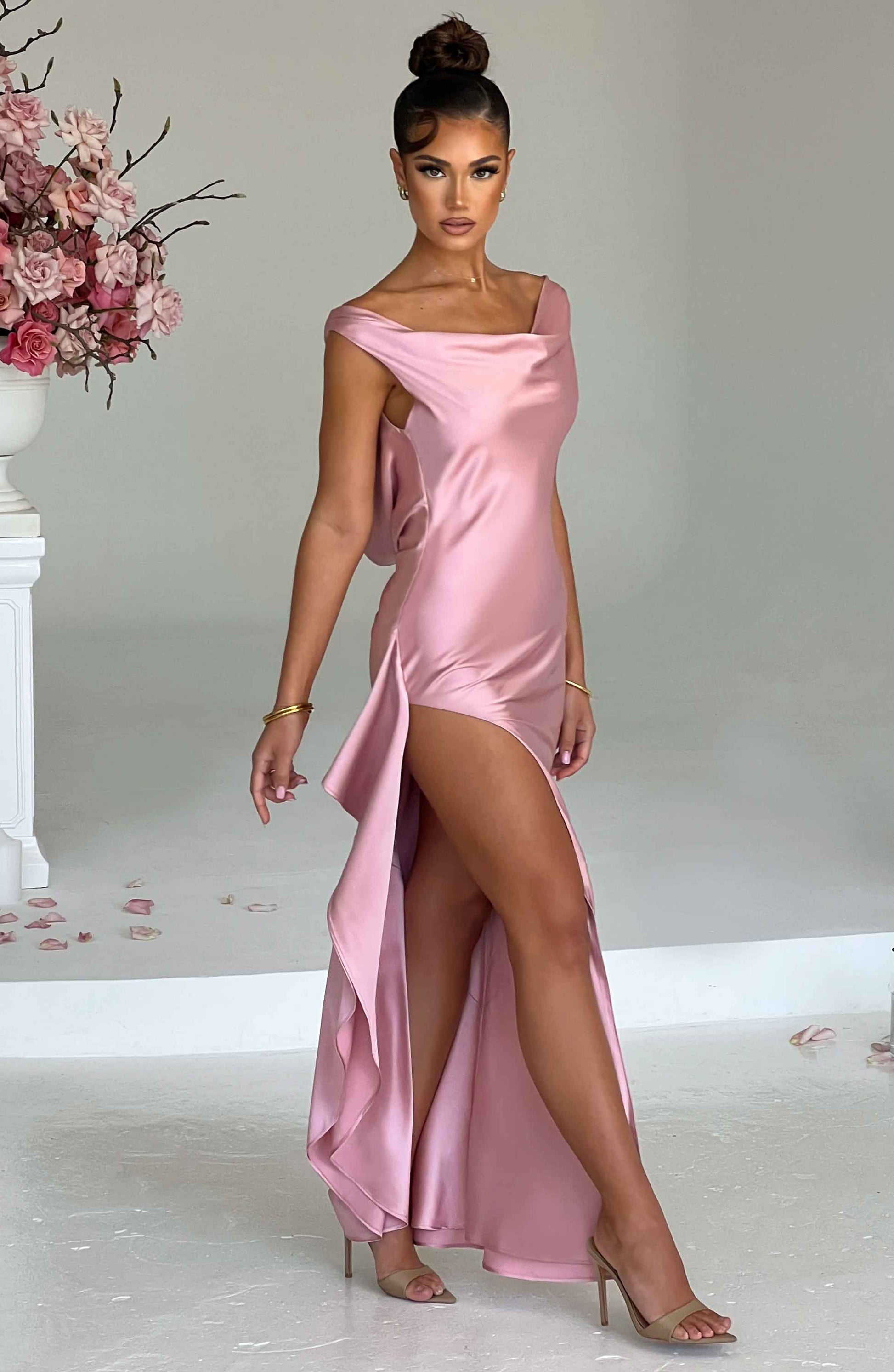 Abito da sera in seta blush