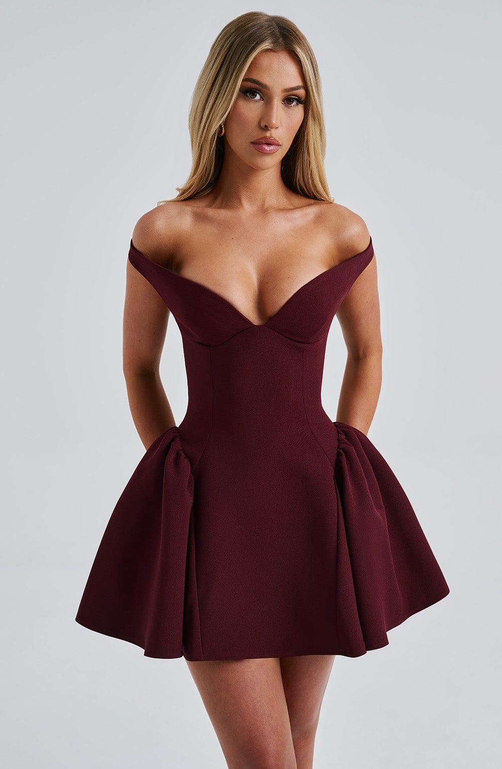 Mini Vestito Marla - Cherry Lacquer