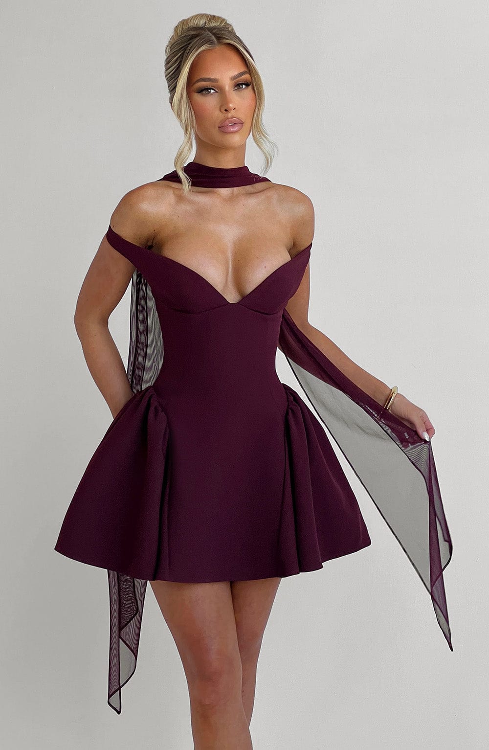 Mini Vestito Marla - Cherry Lacquer