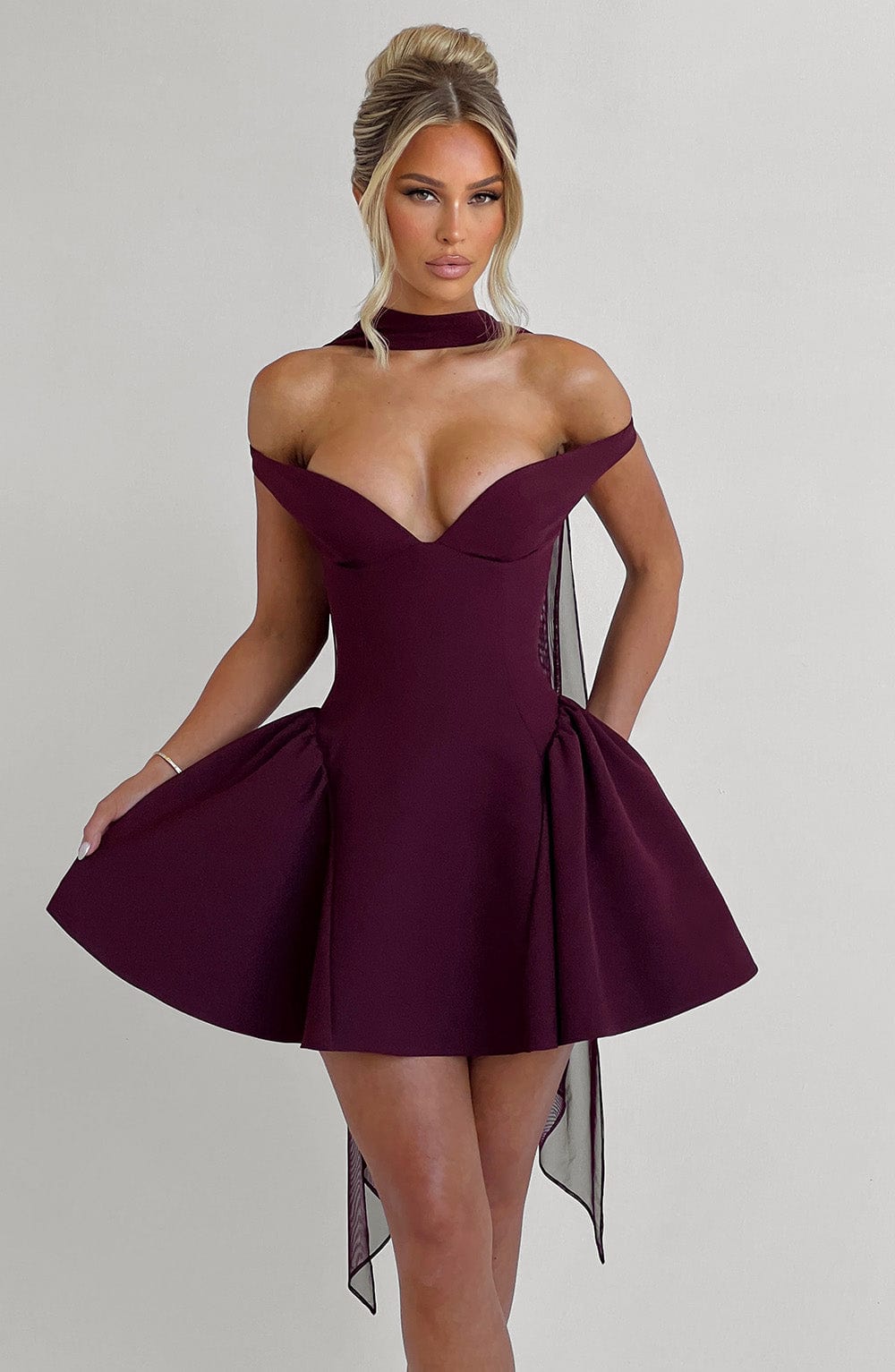 Mini Vestito Marla - Cherry Lacquer