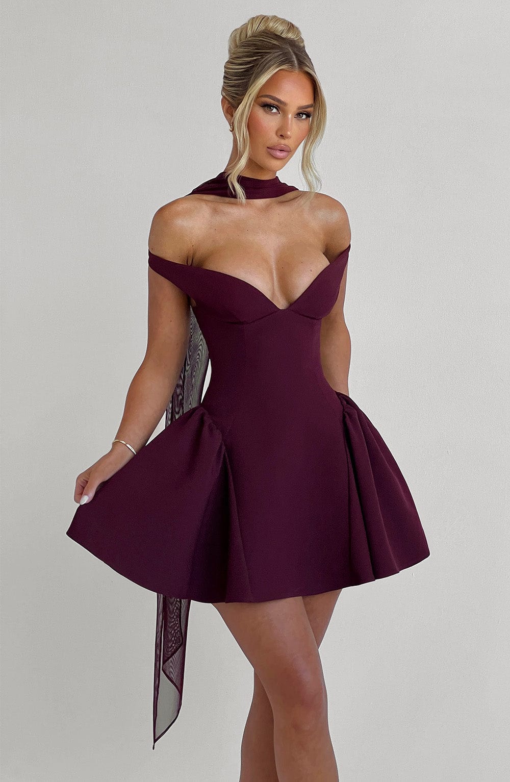 Mini Vestito Marla - Cherry Lacquer