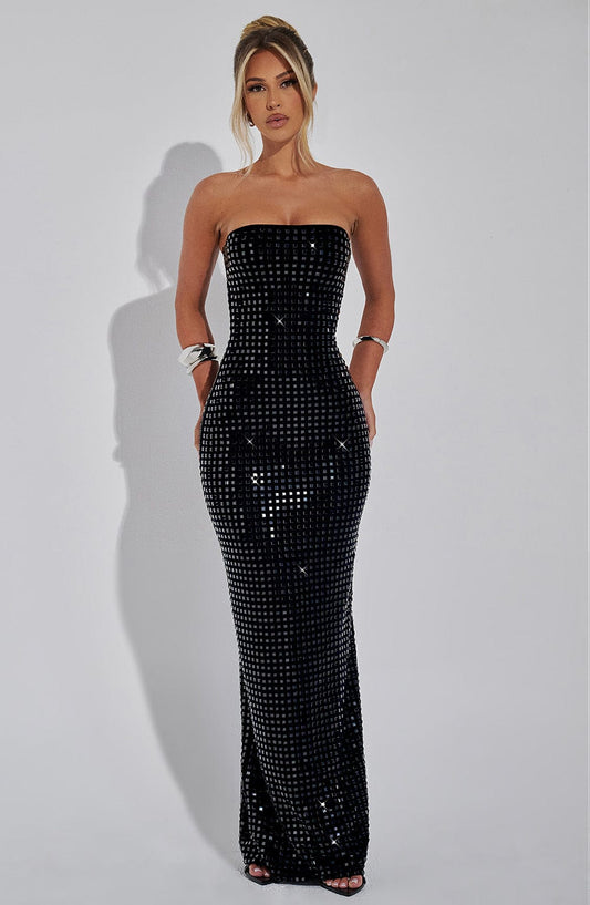 https://cdn.shopify.com/s/files/1/2060/7491/files/neriah-maxi-dress-black-dress-xs-babyboo-fashion-32635022508095.jpg?v=1748600604